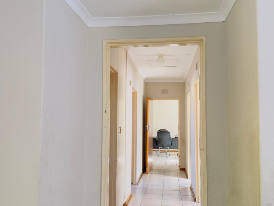 6 Bedroom Property for Sale in Southernwood Eastern Cape